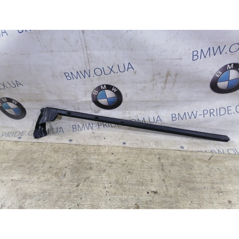 Внутрішній молдинг скла (зовнішні елементи кузова) BMW 3-series E92 2010 3.0 N54 51337119089