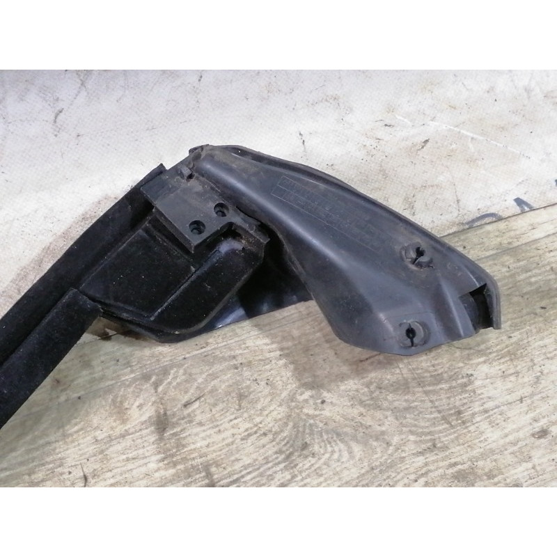 Внутрішній молдинг скла (зовнішні елементи кузова) BMW 3-series E92 2010 3.0 N54 51337119089