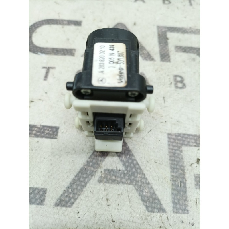 Кнопка стеклоподъемника (электрика / кнопки) Mercedes-Benz C-class W203 2007 3.0 a2038200210