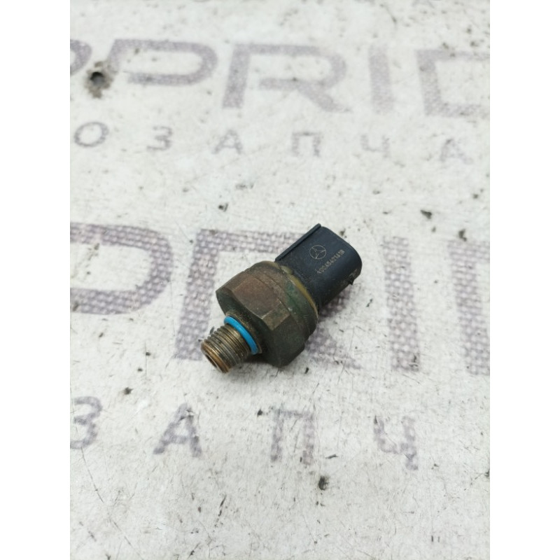 Датчик тиску пального (електрика / датчики) Mercedes-Benz GL X164 2012 4.6 a0045421318