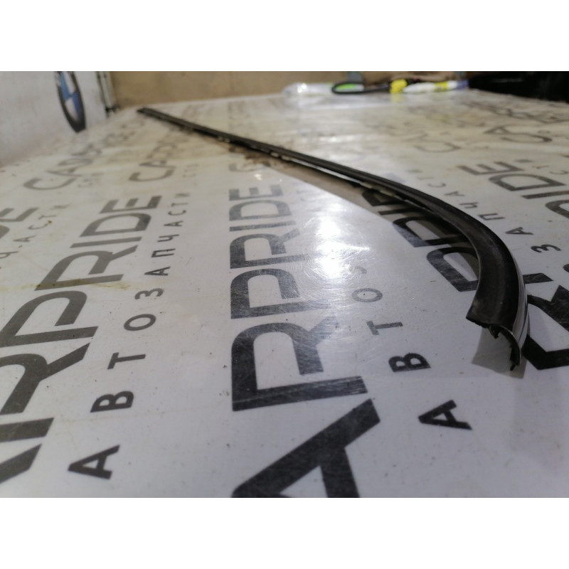 Молдинг стекла (кузов и элементы) Mini Cooper R53 S R53 2006 1.6 51367071672