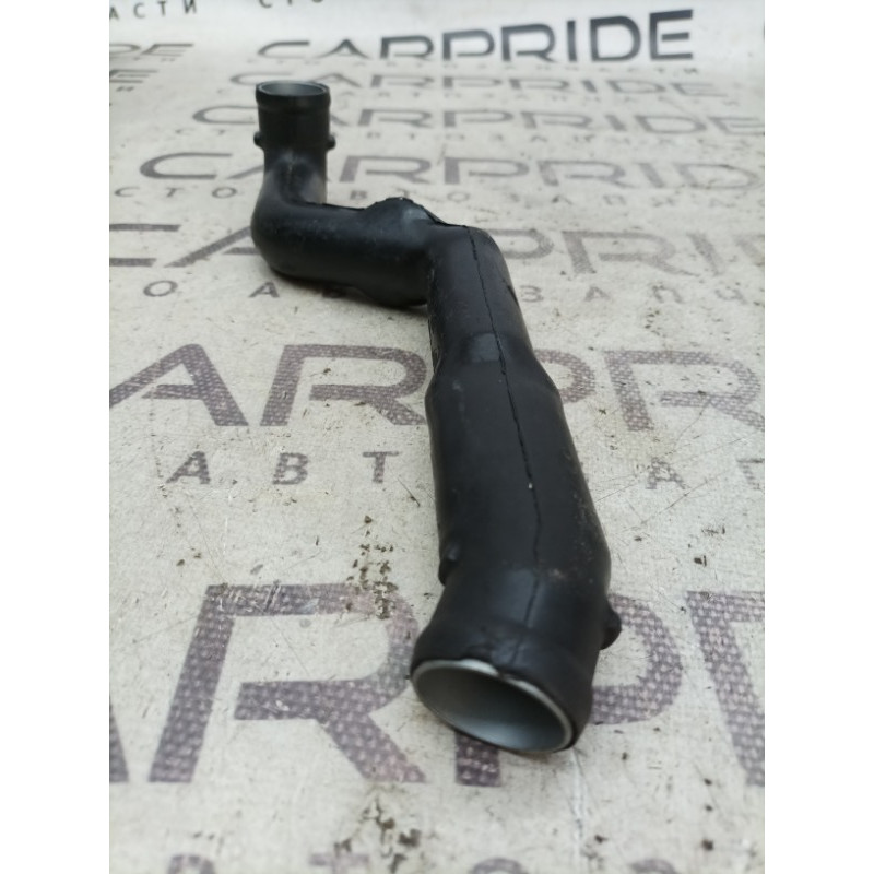 Патрубок (система охлаждения) BMW 7-series E38 11721742135