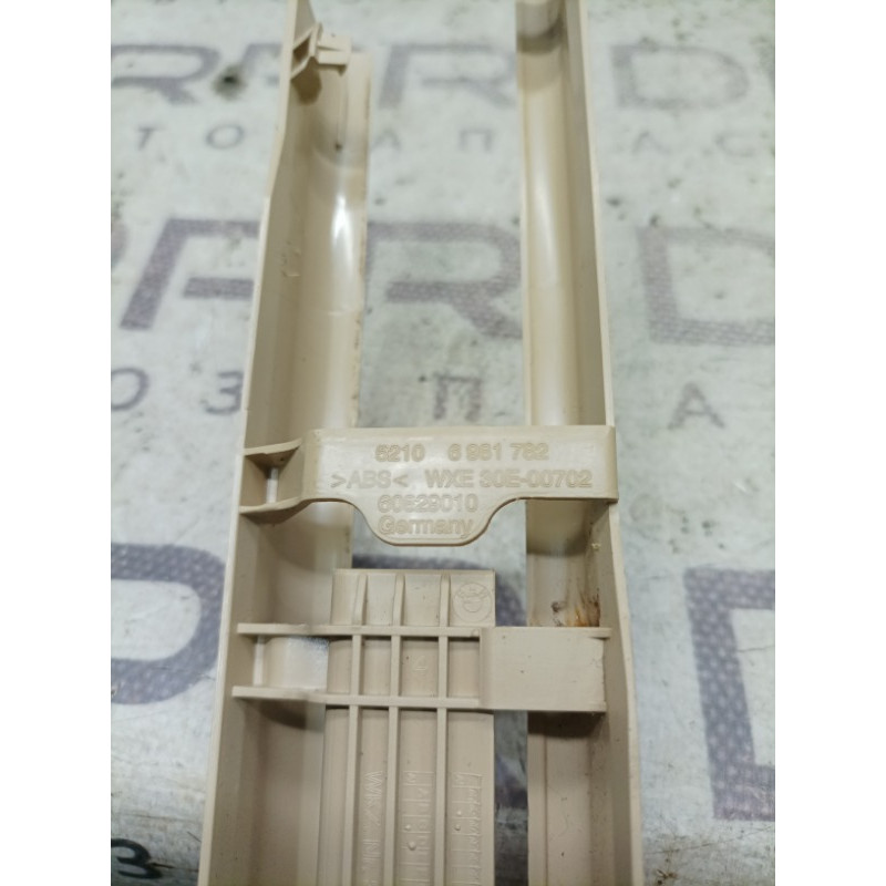 Накладка сидения (салон) BMW 5-series F10 2011 3.0 N55B30 52106981782