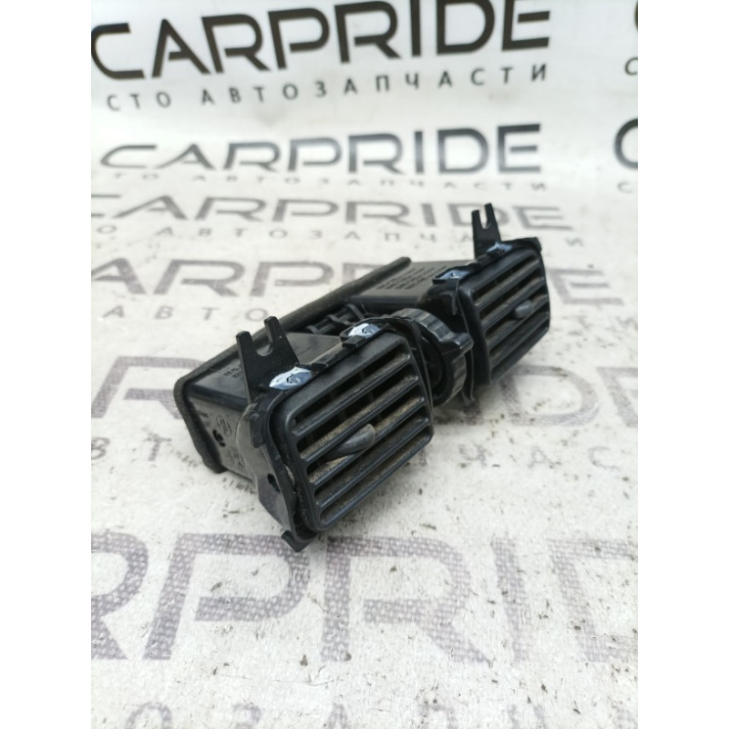 Дефлектор воздуховода (салон) Infiniti QX60 L50 2015 3.5 687943JA0A