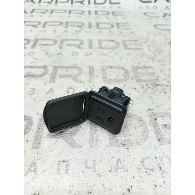 Розетка (электрика) Infiniti QX60 L50 2015 3.5 253273ja0a