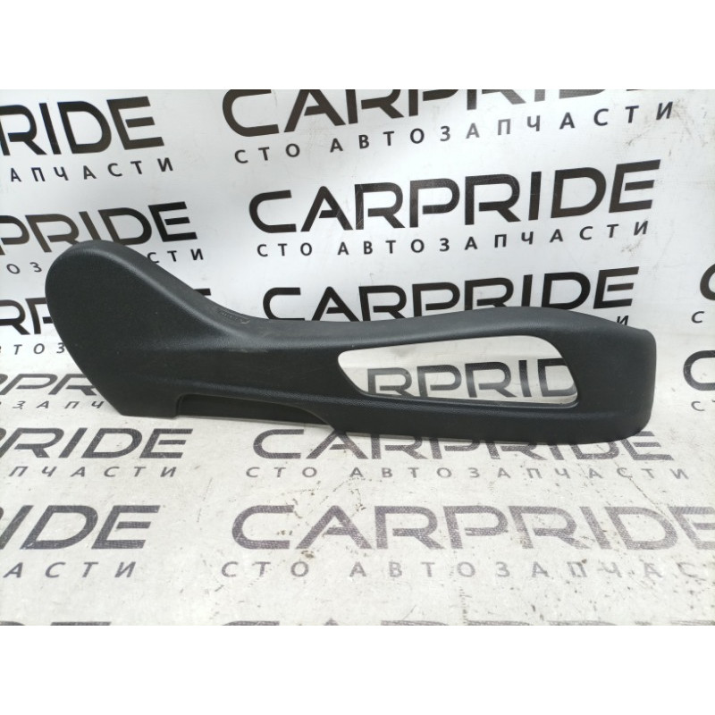 Накладка сидения (салон) Cadillac Xt5 1 2016 3.6 84211093