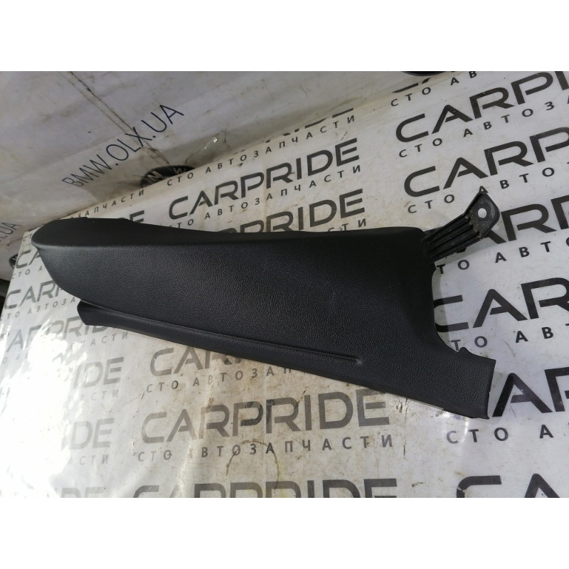Обшивка стойки нижняя (салон) Volkswagen Passat B7 2014 1.8 561867766