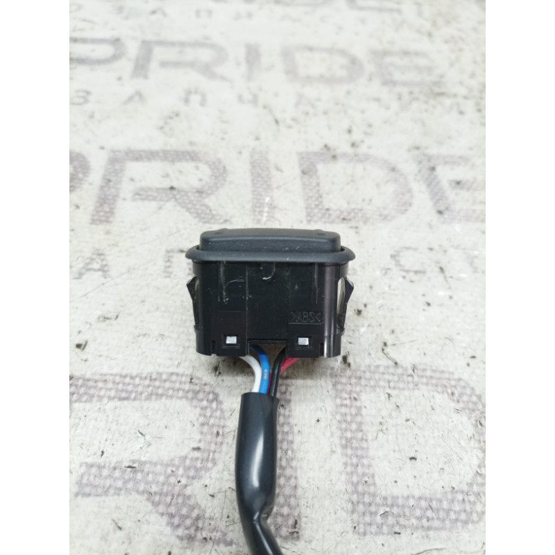 Кнопка регулировки сиденья (электрика / кнопки) Subaru Outback BS 2016 2.5 64176AL00AJC