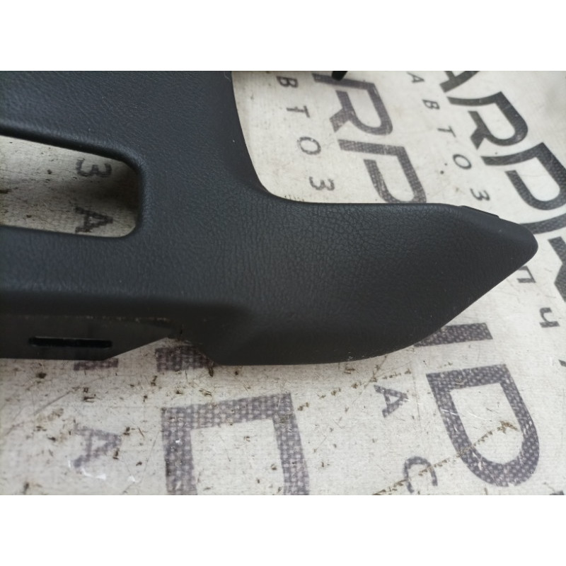 Накладка центральной консоли (салон) Cadillac Xt5 1 2016 3.6 23494838