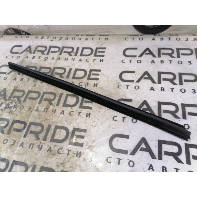 Молдинг стекла внутренний (наружные элементы кузова) KIA Optima TF 2015 2.4 832312T000