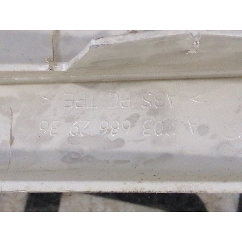 Накладка на порог (кузов и элементы) Mercedes-Benz C-class W203 2007 3.0 a2036862936