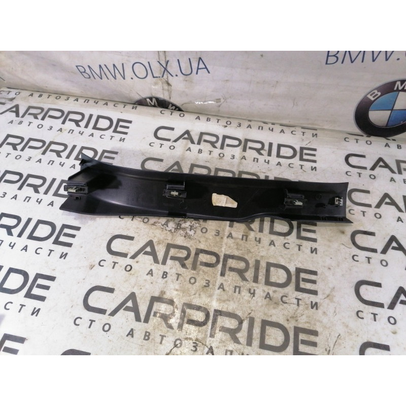 Накладка на порог (кузов и элементы) Cadillac Xt5 1 2016 3.6 84126053