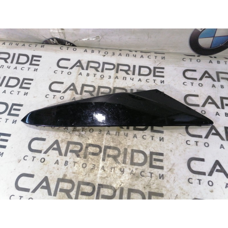 Молдинг стойки внешний (наружные элементы кузова) Cadillac Xt5 1 2016 3.6 23201848