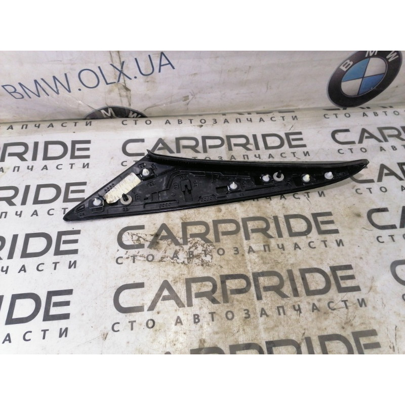 Молдинг стойки внешний (наружные элементы кузова) Cadillac Xt5 1 2016 3.6 23201848