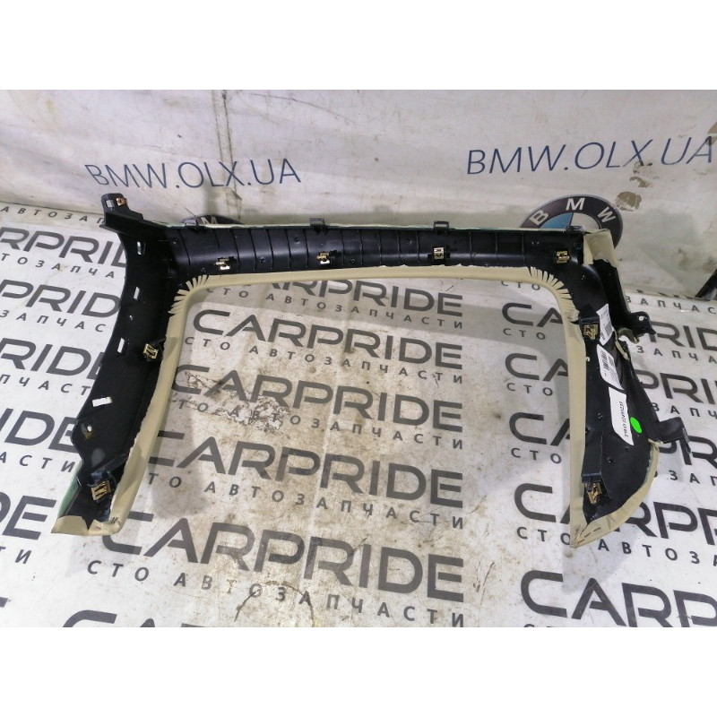 Накладка торпедо нижняя (салон) Cadillac Xt5 1 2016 3.6 84110719
