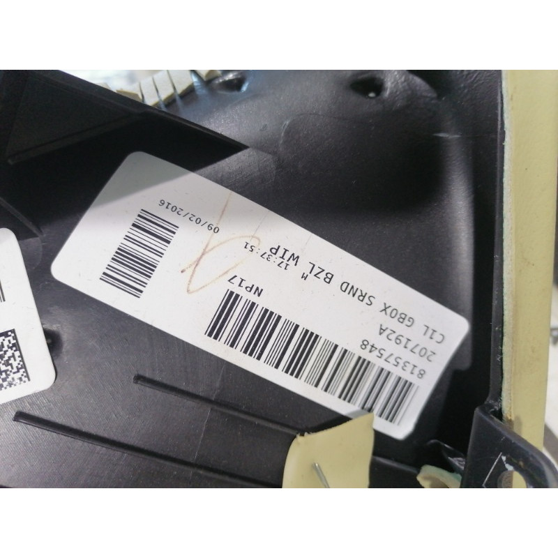 Накладка торпедо нижняя (салон) Cadillac Xt5 1 2016 3.6 84110719