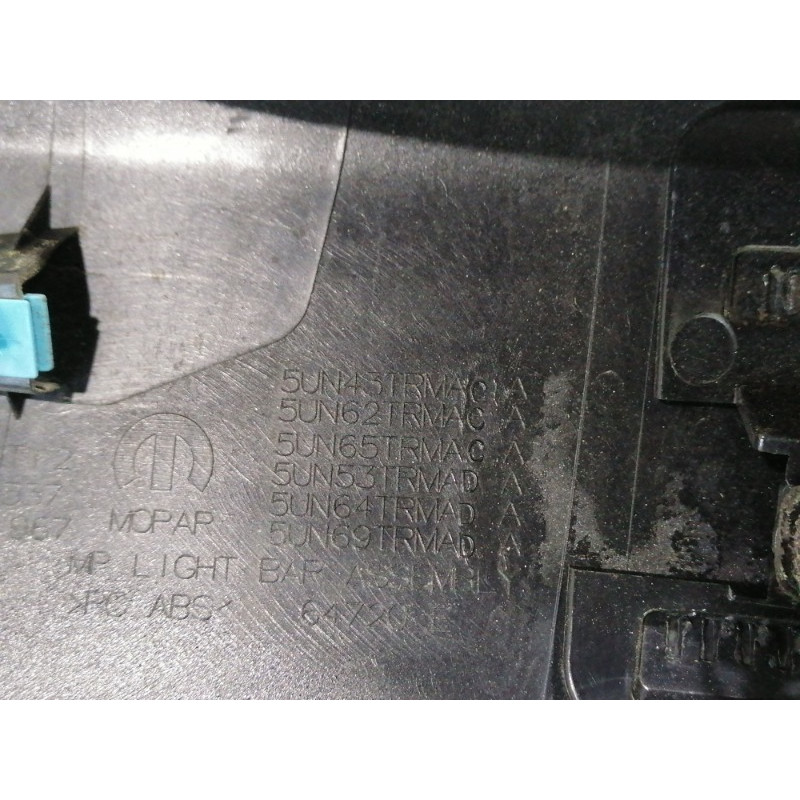 Накладка крышки багажника (кузов и элементы) Jeep Compass MP 2018 2.4 6TH76DX8AA