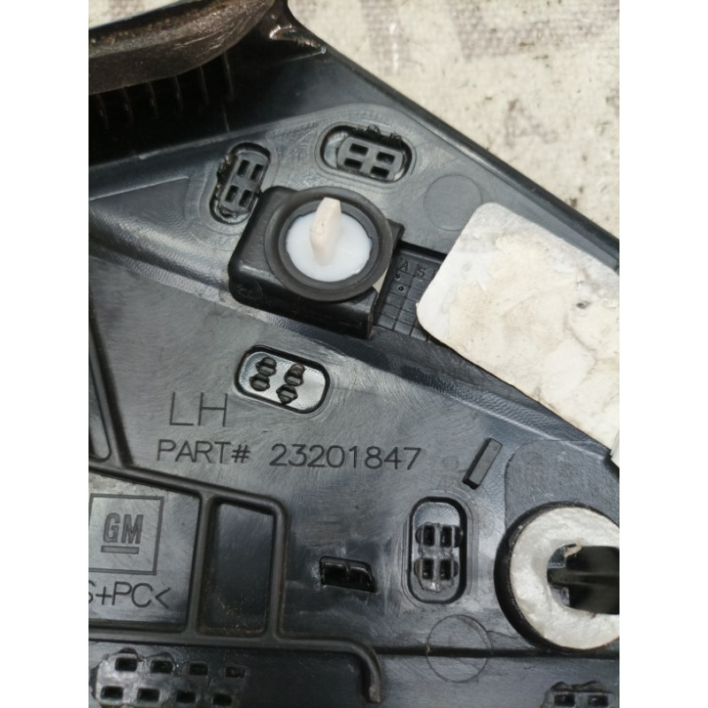 Молдинг стойки внешний (наружные элементы кузова) Cadillac Xt5 1 2016 3.6 23201847