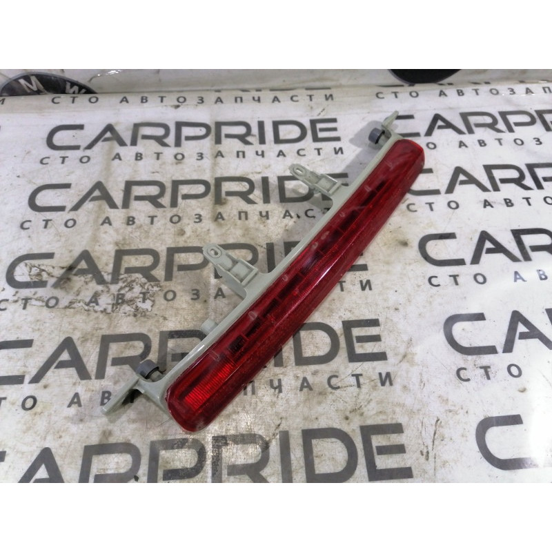 Повторитель стоп сигнала (оптика) Jeep Cherokee KL 2014 3.2 68102902AB