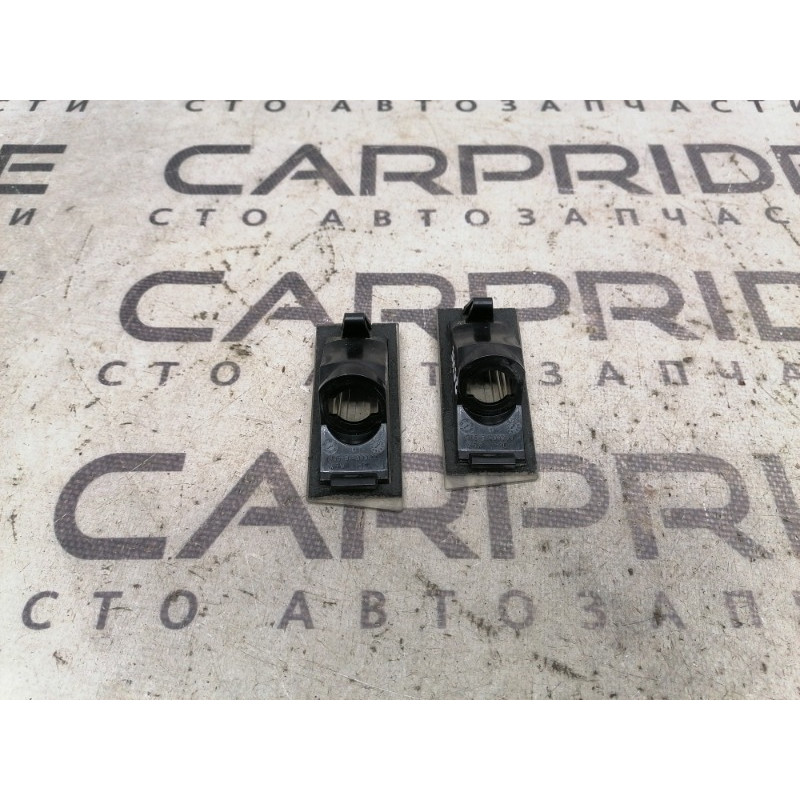 Плафон подсветки номера (оптика) Jeep Cherokee KL 2014 3.2 68223864AB