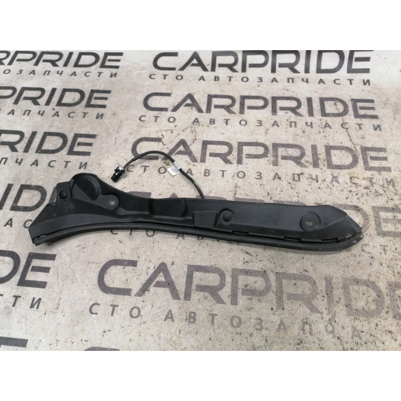 Обшивка крышки багажника (салон) Jeep Compass MP 2018 2.4 68339350ac