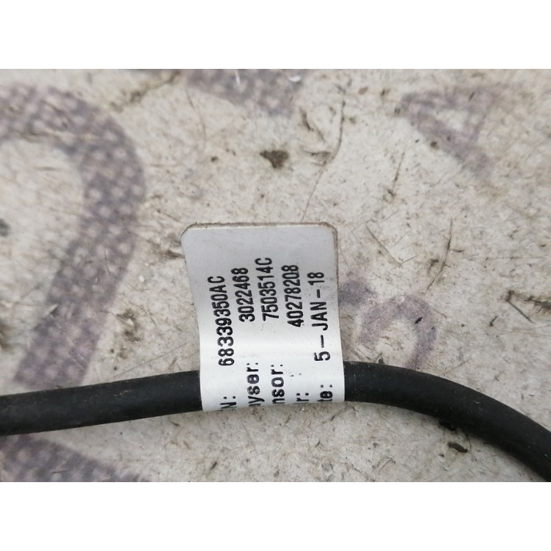 Обшивка крышки багажника (салон) Jeep Compass MP 2018 2.4 68339350ac