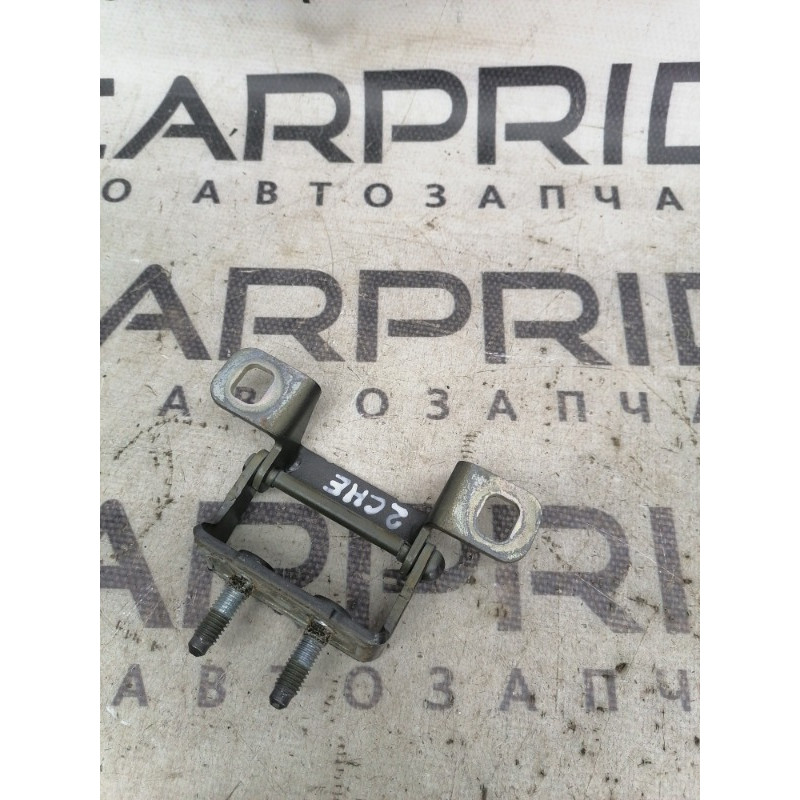 Петля багажника (кузов и элементы) Jeep Cherokee KL 2014 3.2 68145580AB