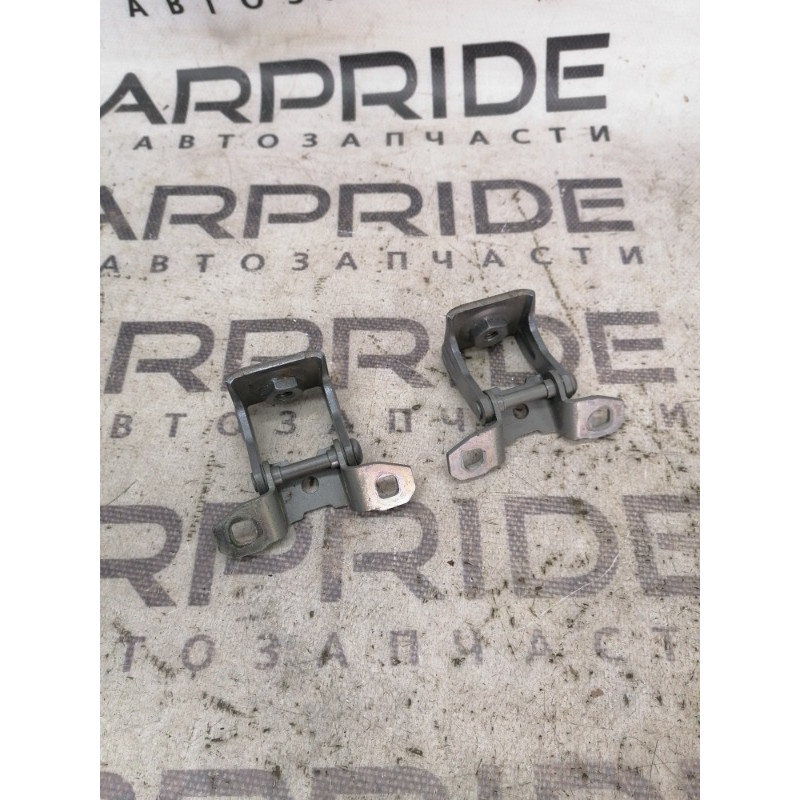 Петля багажника (кузов и элементы) Jeep Compass MP 2018 2.4 68279716AA