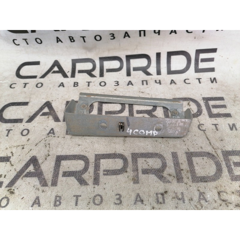 Кронштейн (двигатель и элементы) Jeep Compass MP 2018 2.4 68370030aa