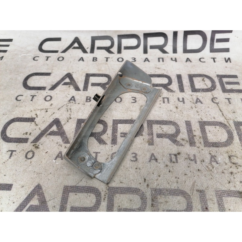 Кронштейн (двигатель и элементы) Jeep Compass MP 2018 2.4 68370030aa