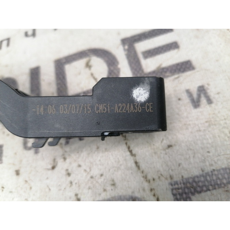 Кронштейн ручки дверей (кузов і елементи) FORD Focus MK3 Cm51a224a36ce
