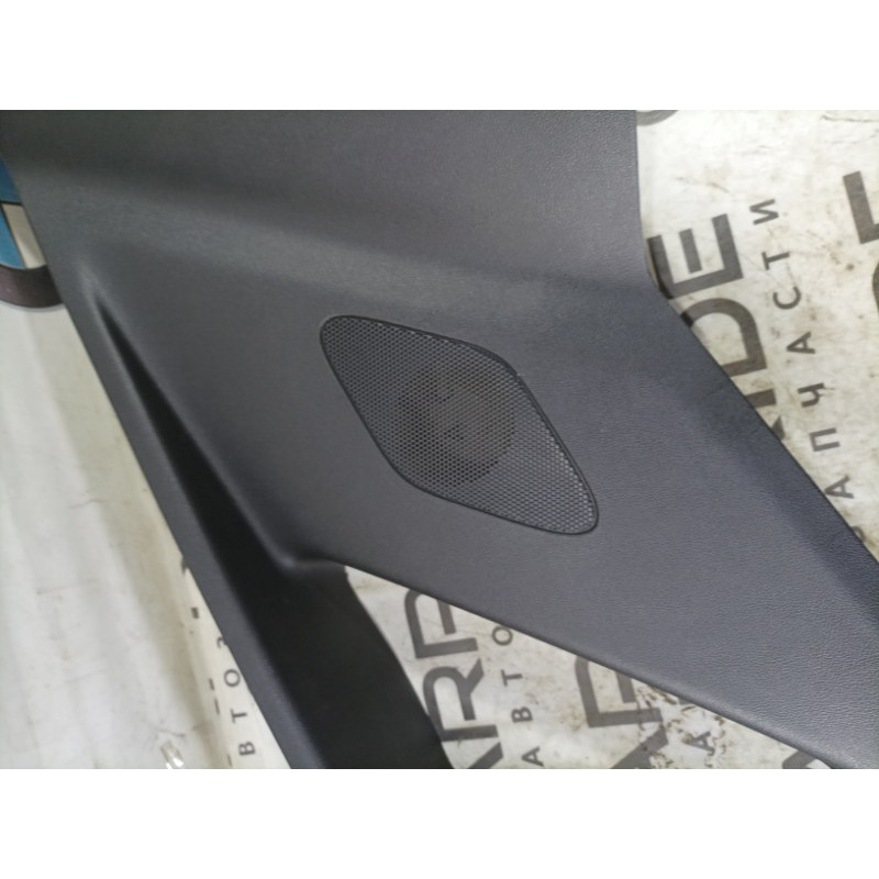 Обшивка стойки верхняя (салон) Cadillac Xt5 1 2016 3.6 84056984