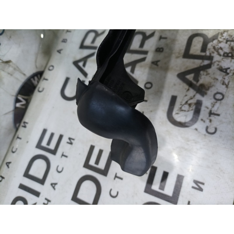 Внутрішній молдинг скла (зовнішні елементи кузова) BMW 3-series E93 2010 3.0 N52 51377119096