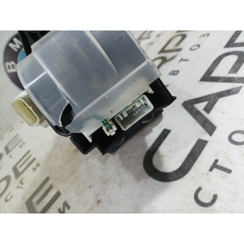 Селектор АКПП (трансмиссия) Toyota Prius 20 1.5 3356047021