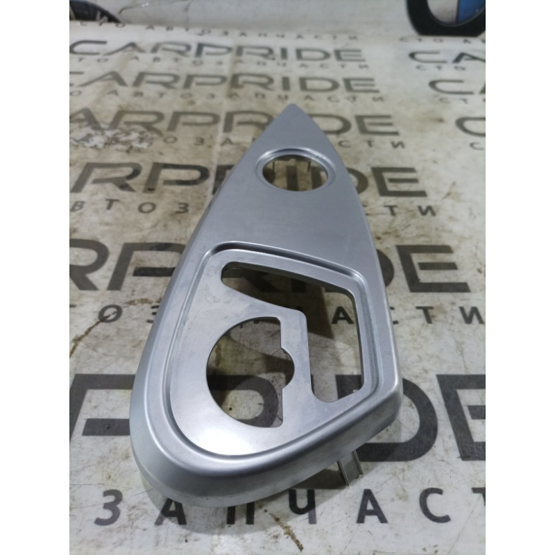 Накладка сидіння (салон) Mercedes-Benz GL X164 2012 4.6 A2519185730