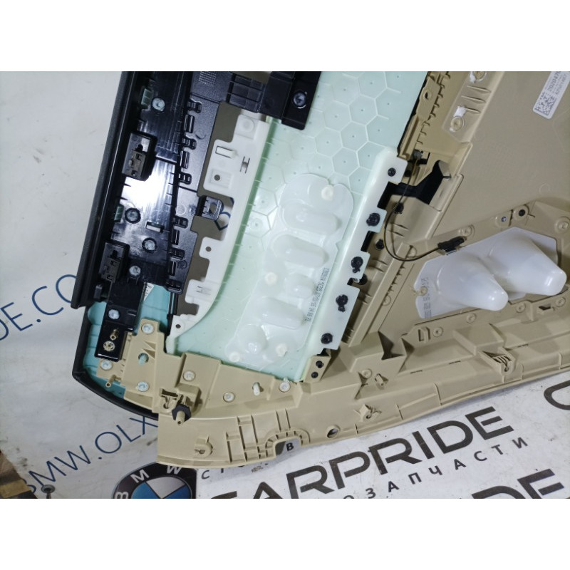 Дверная карта (салон) Cadillac Xt5 1 2016 3.6 84072029