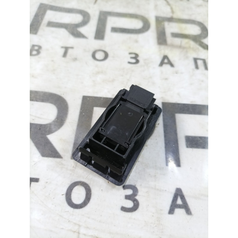 Плафон карты двери (электрика) Cadillac Xt5 1 2016 3.6 13582994