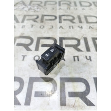 Кнопка блокировки центрального замка