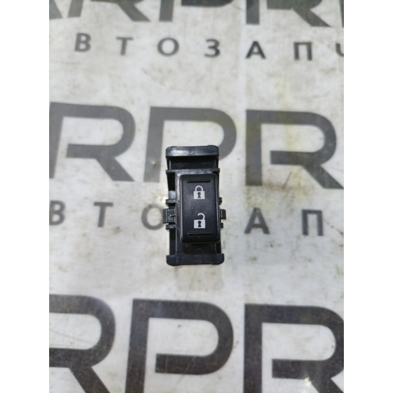 Кнопка блокировки центрального замка (электрика / кнопки) Subaru Outback BS 2016 2.5 83078AJ000