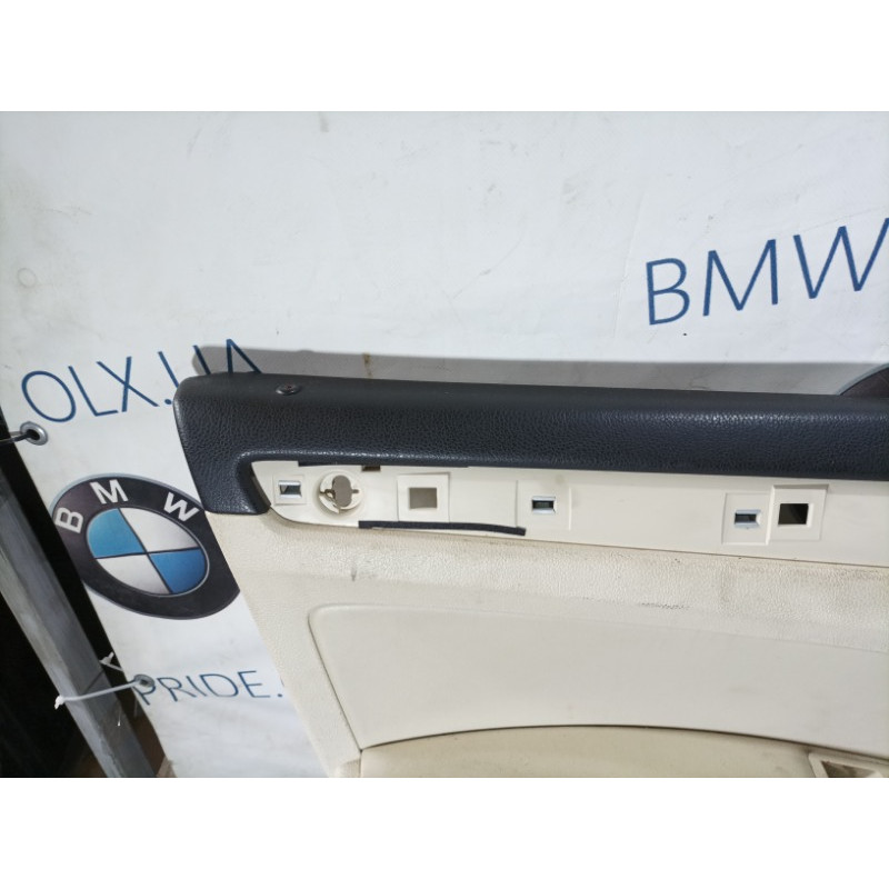 Дверная карта (салон) Volkswagen Passat B7 2014 1.8 561867011a