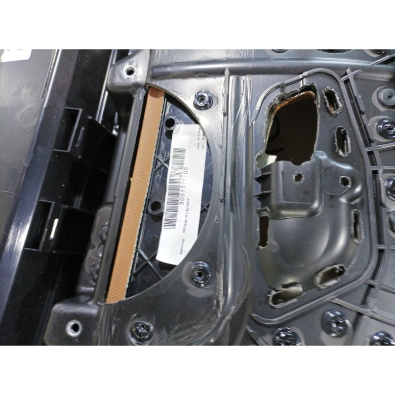 Дверная карта (салон) BMW 3-series E93 2010 3.0 N52