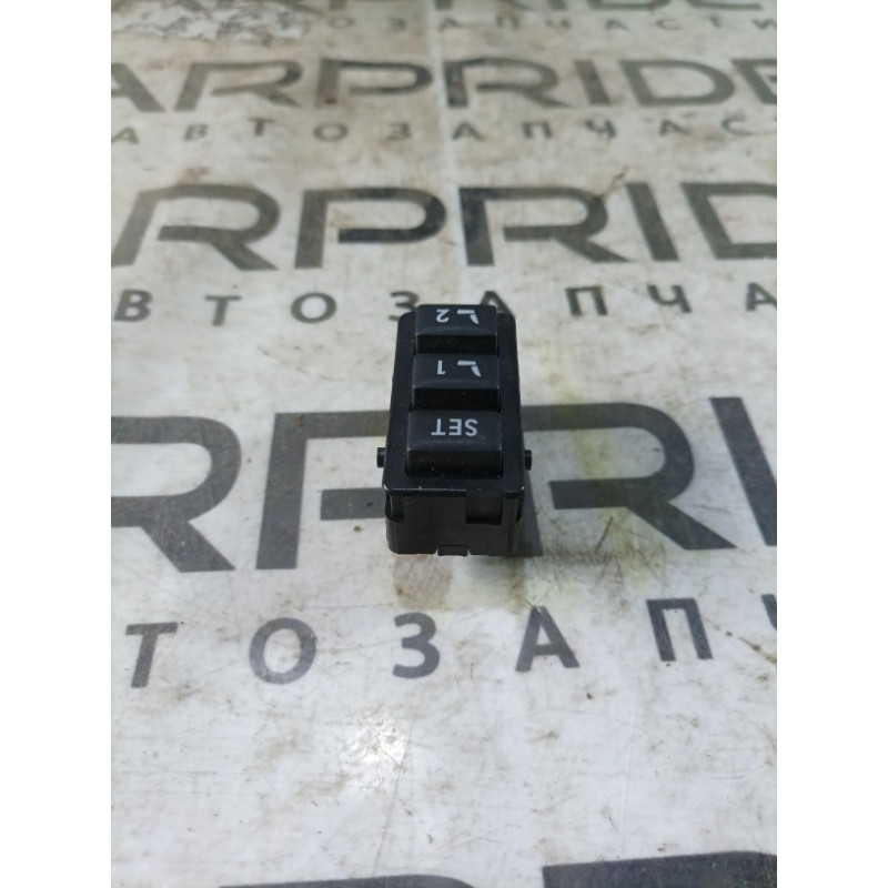 Кнопка памяти сидения (электрика / кнопки) Subaru Outback BS 2016 2.5 83048AJ010