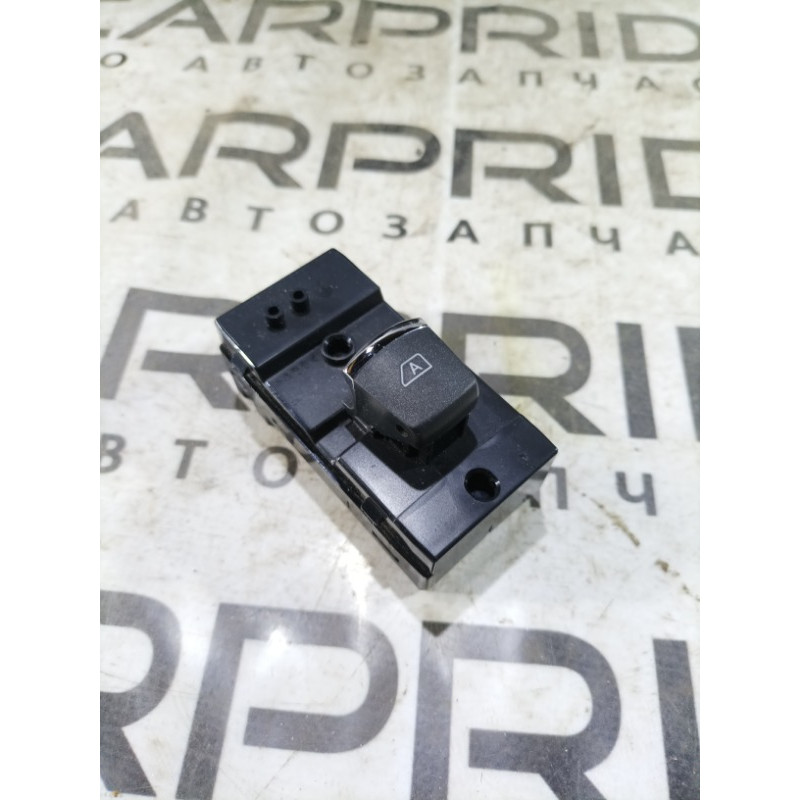 Кнопка стеклоподъемника (электрика / кнопки) Infiniti QX60 L50 2015 3.5 254313ja1a