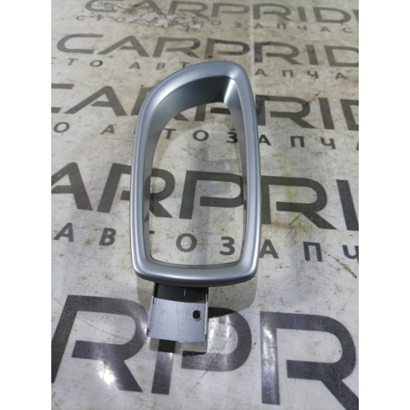 Накладка ручки внутренней (салон) Infiniti QX60 L50 2015 3.5 826823ja0a