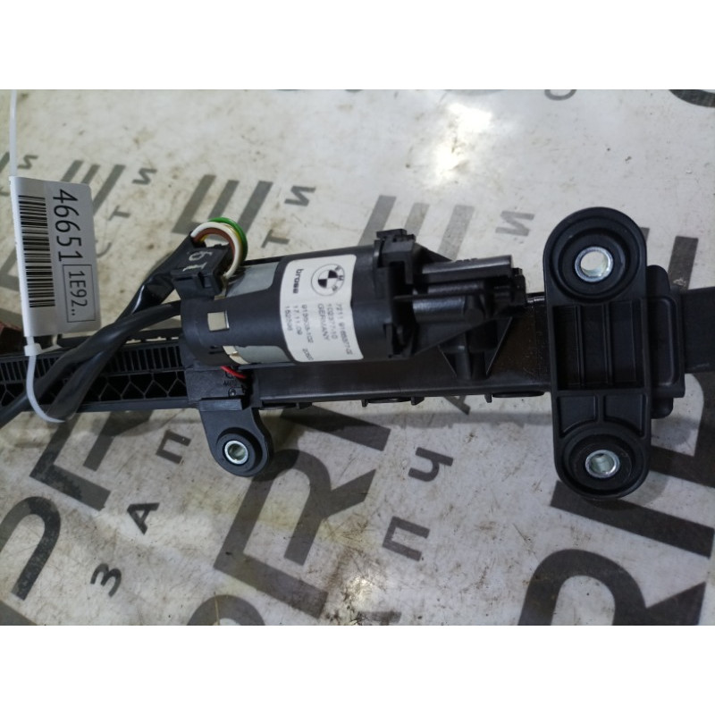 Механизм подачи ремня безопасности (салон) BMW 3-series E92 2010 3.0 N54 72119165377