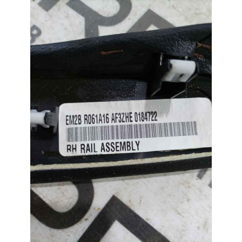 Накладка центральной консоли (салон) Ford Edge MK2 EM2BR061A16AF