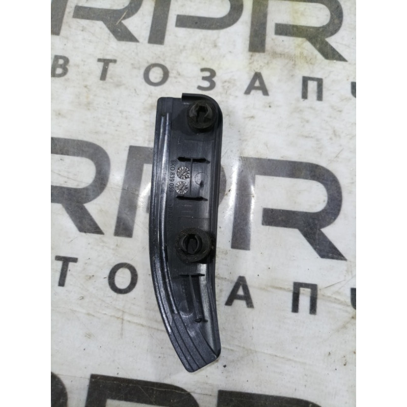 Молдинг двери (уголок) внутренний (кузов и элементы) Audi A4 B8 8k0839059