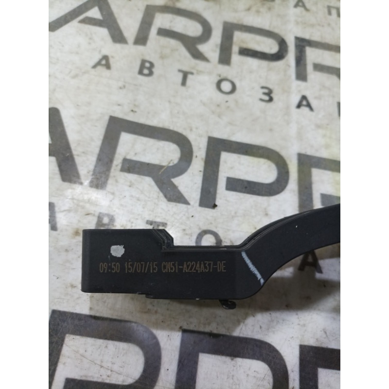 Кронштейн ручки дверей (кузов і елементи) FORD Focus MK3 2015 2.0 CM5Z5826685K