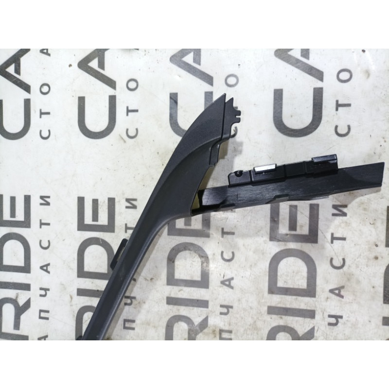 Накладка двери внутренняя (салон) FORD Focus MK3 2015 2.0 DM5Z-5451753-AA