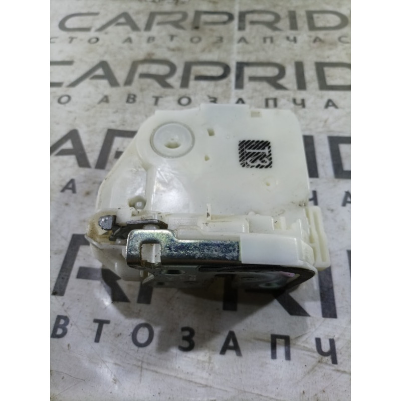 Замок двери (кузов и элементы) Mitsubishi Outlander GF 2017 2.4 5745A395